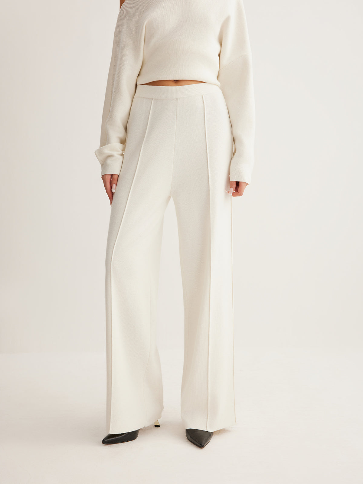 The Tailored Wool-Blend Piping Pants
