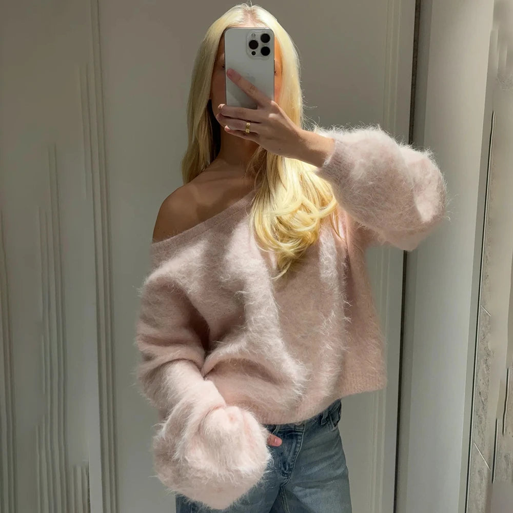 Mia Off-Shoulder Plush Pullover